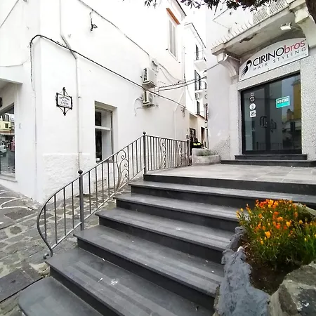 Casa Jessi 45 איסקיה